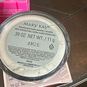 Mary Kay Loose Powder - Translucent